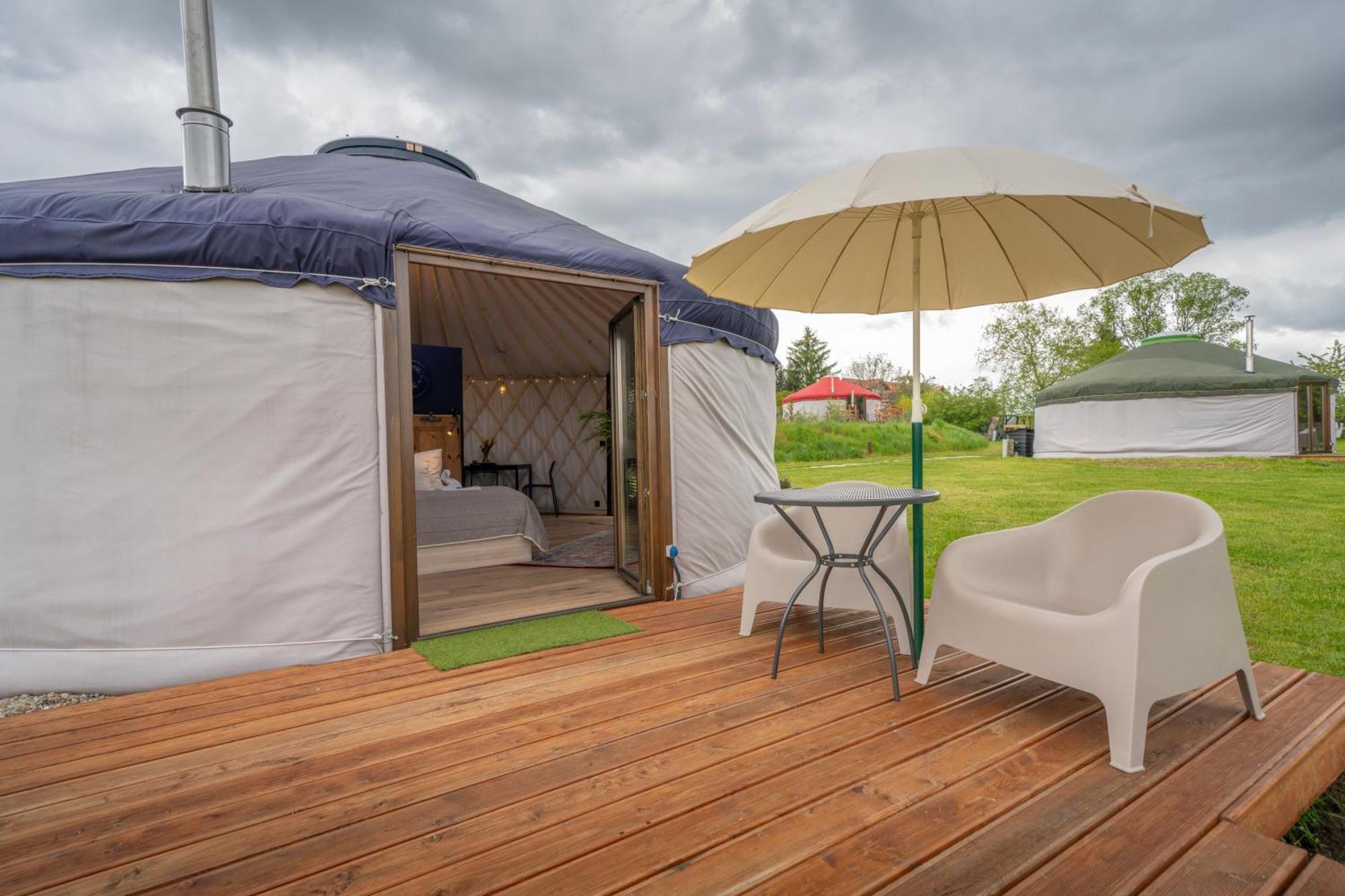 Dom W Domu - Izera Glamping Bed & Breakfast Gajowka  Room photo