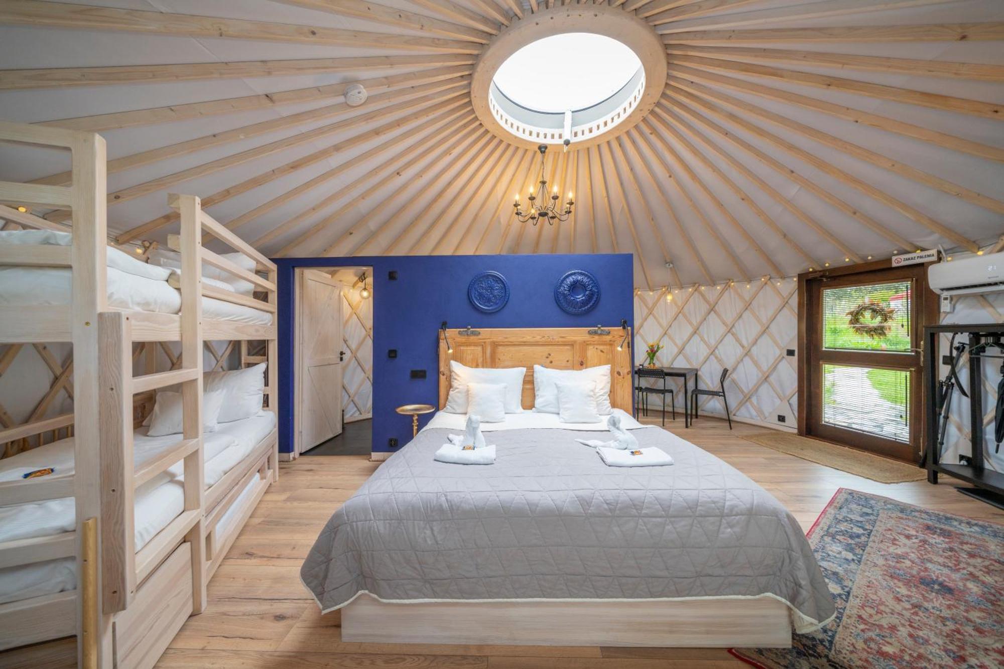 Dom W Domu - Izera Glamping Bed & Breakfast Gajowka  Room photo